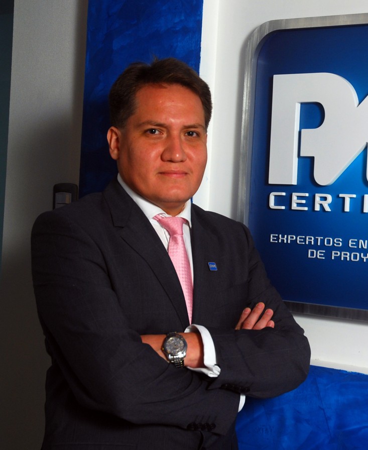 Carlos Acuña